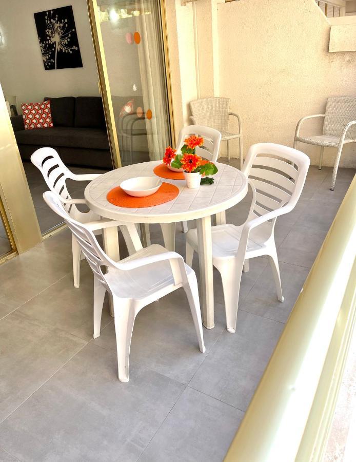 ApartBeach NOVELTY Climatizado Frente Playa Salou Exterior foto