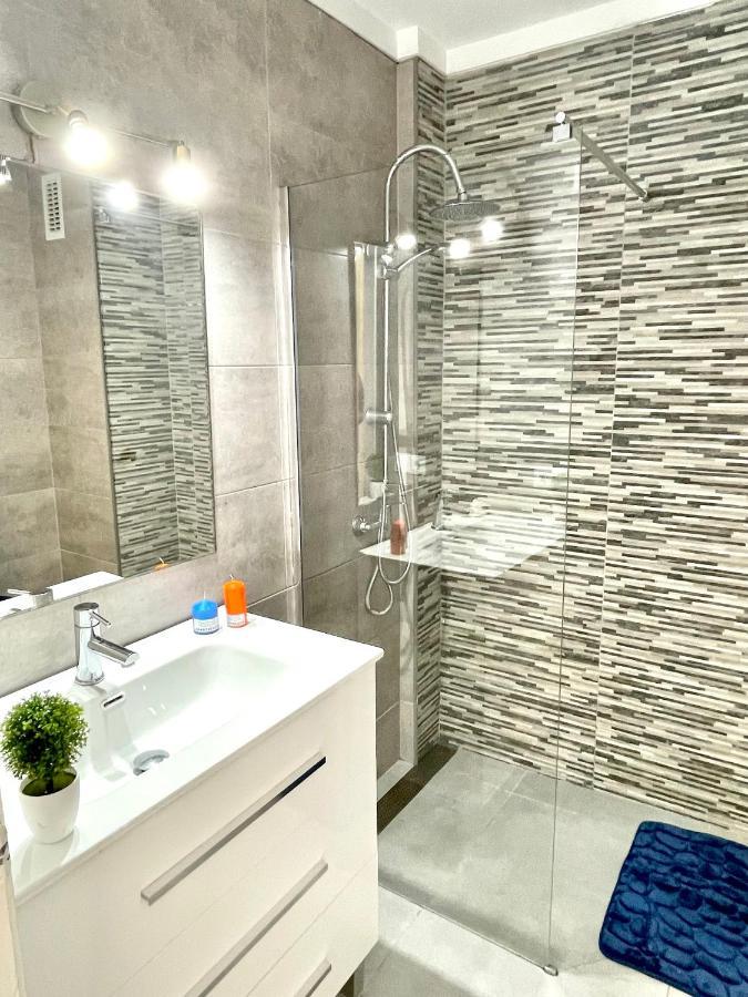 ApartBeach NOVELTY Climatizado Frente Playa Salou Exterior foto