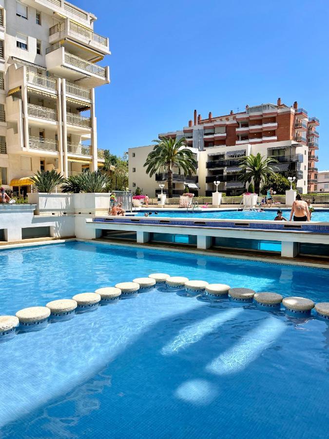 ApartBeach NOVELTY Climatizado Frente Playa Salou Exterior foto