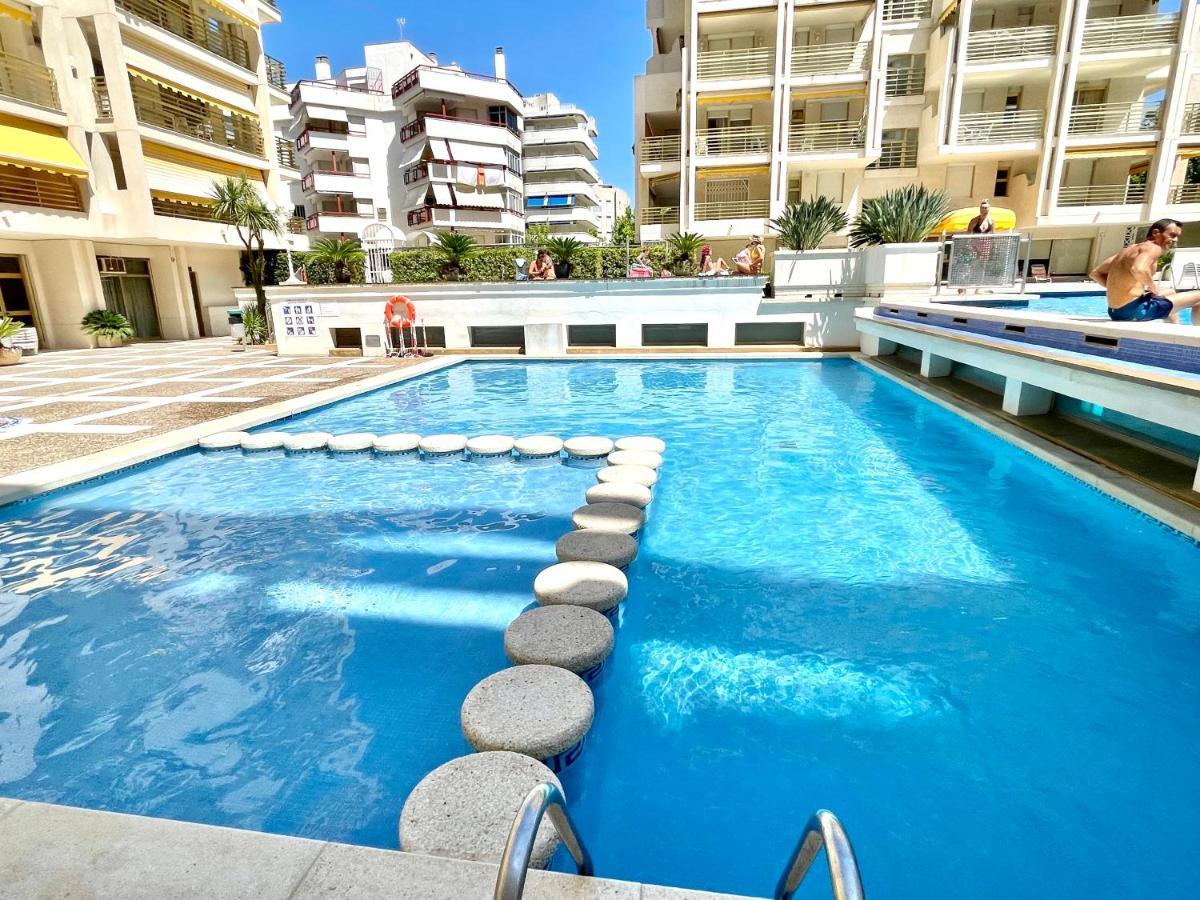 ApartBeach NOVELTY Climatizado Frente Playa Salou Exterior foto