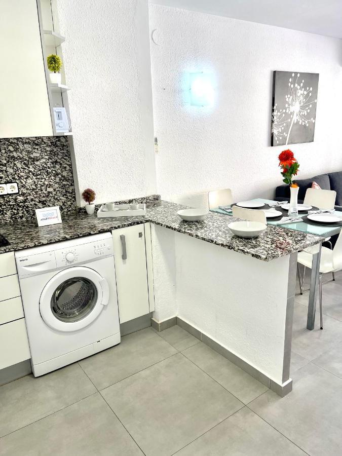 ApartBeach NOVELTY Climatizado Frente Playa Salou Exterior foto